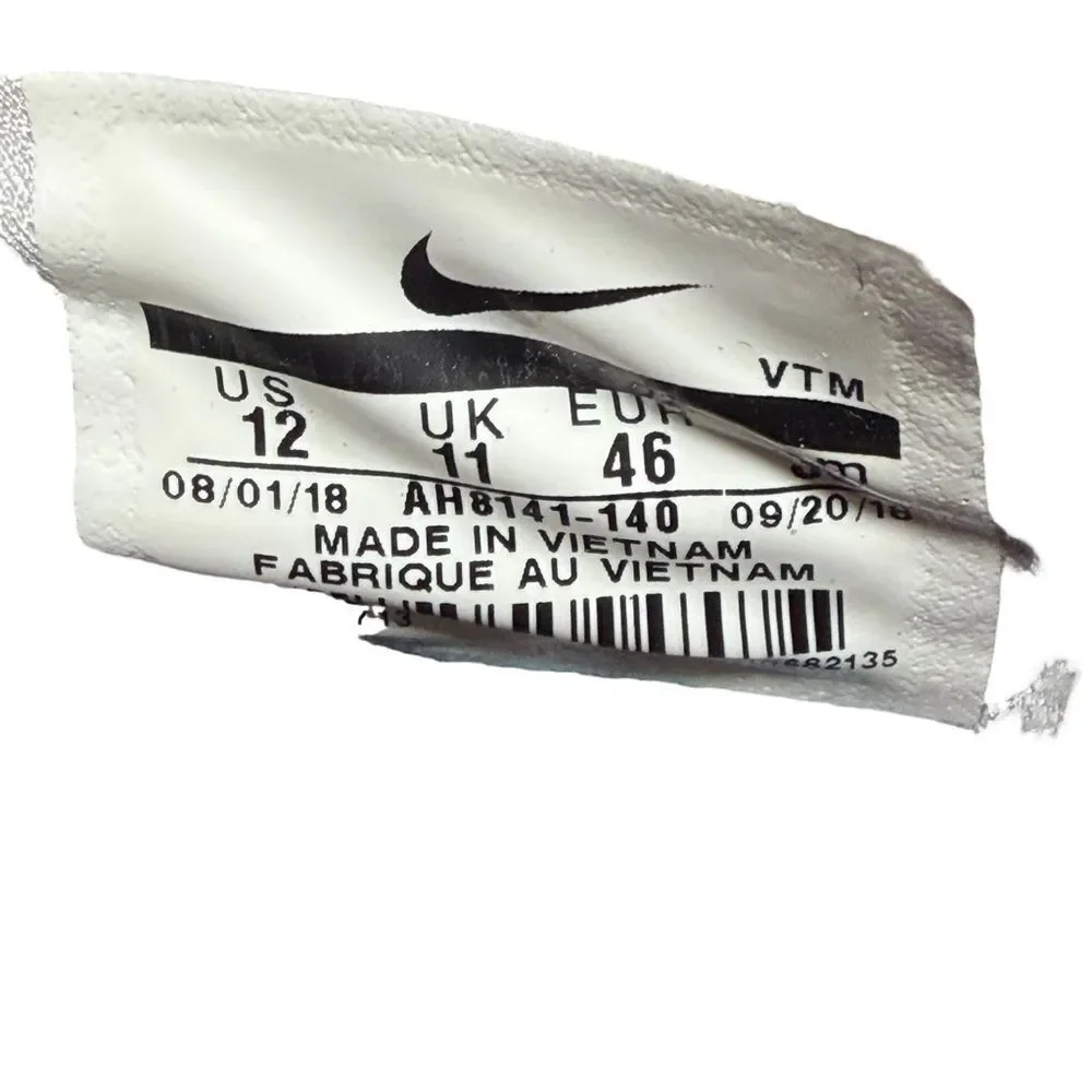 Nike free Metcon White Mesh Sneaker with Blue Swoosh and Pink Collar size 12